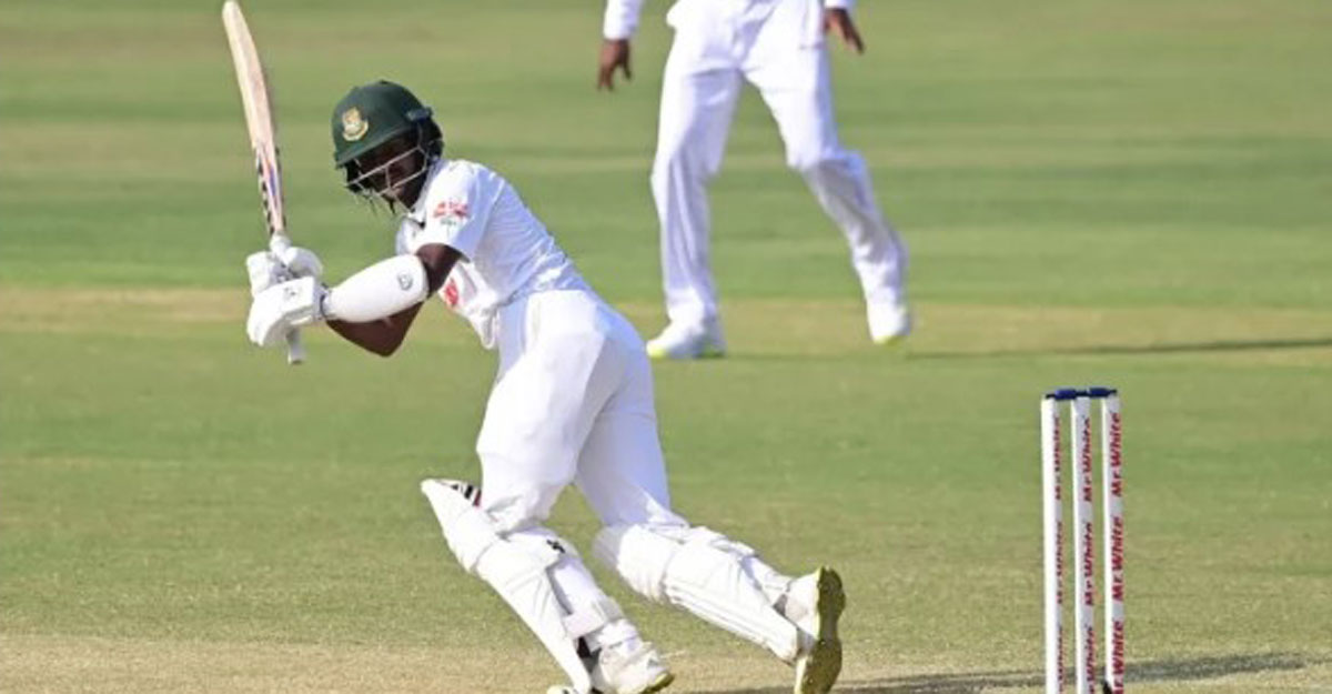 তামিম-জয়ে ৭৬ রান, দিনের শেষ সেশন টাইগারদের