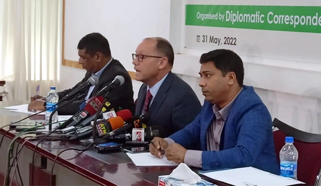 বাংলাদেশে গ্রহণযোগ্য নির্বাচন দেখতে চায় যুক্তরাষ্ট্র: রাষ্ট্রদূত