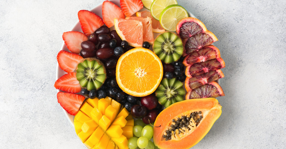 ওজন কমাতে চাইলে যেসব ফল ভুলেও খাবেন না