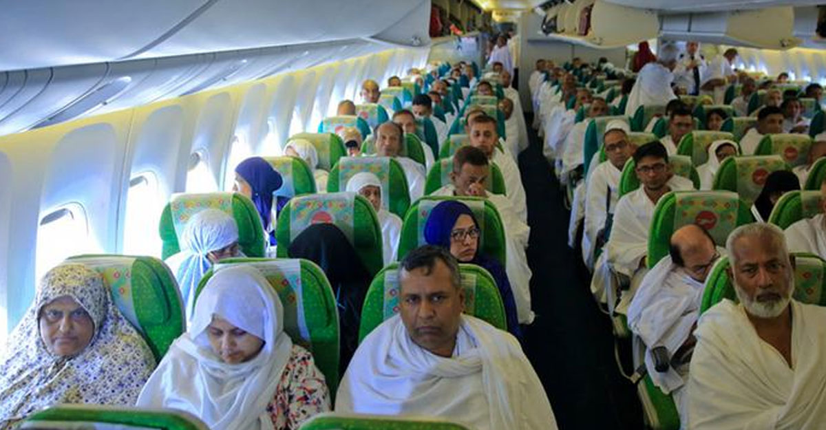হজের ফ্লাইট শুরু মঙ্গলবার