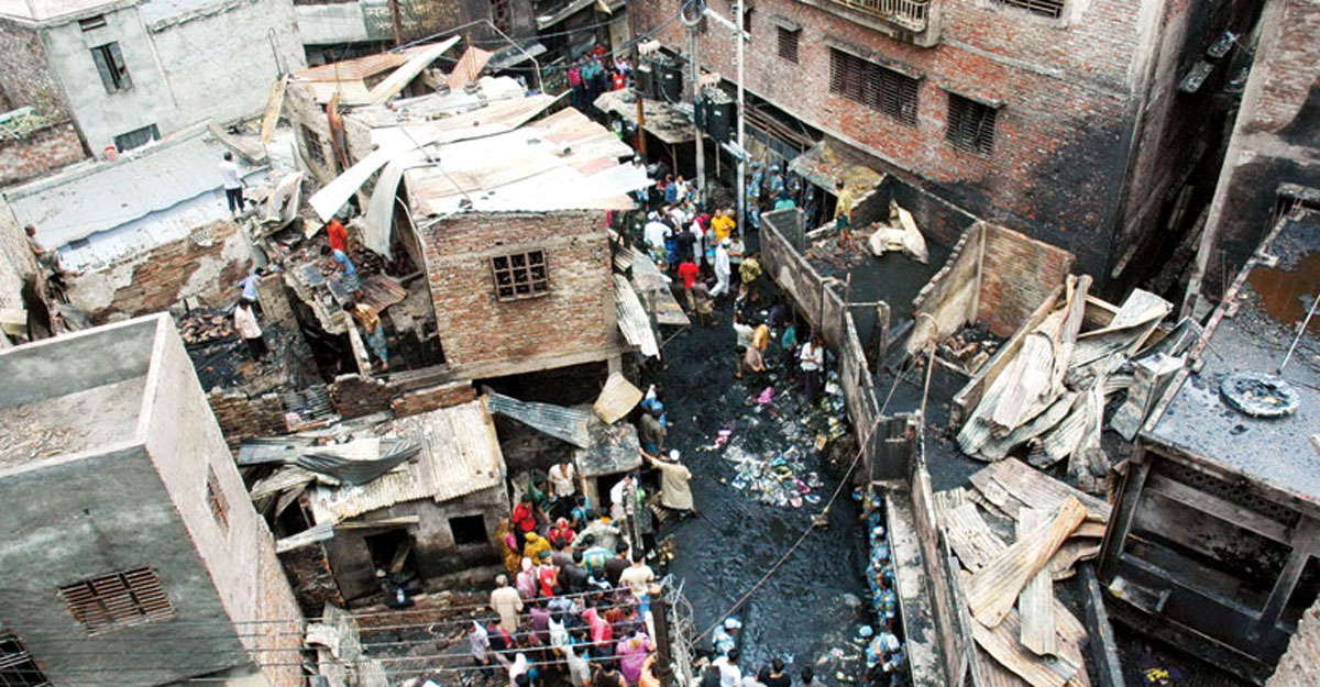 নিমতলী ট্র্যাজেডির এক যুগ, শঙ্কা নিয়ে বসবাস পুরান ঢাকায়