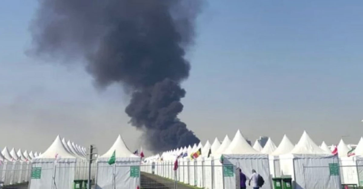 আর্জেন্টিনা ম্যাচের স্টেডিয়ামের কাছে আগুন