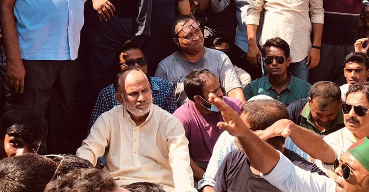 ‘অভিমান ভুলে’ খুলনার সমাবেশে মঞ্জু