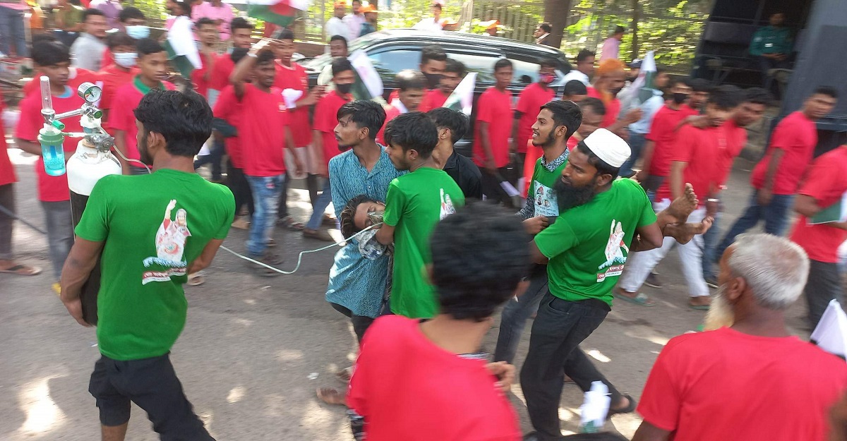 যুবলীগের মহাসমাবেশে গ্যাস বেলুন বিস্ফোরণ, আহত ৩