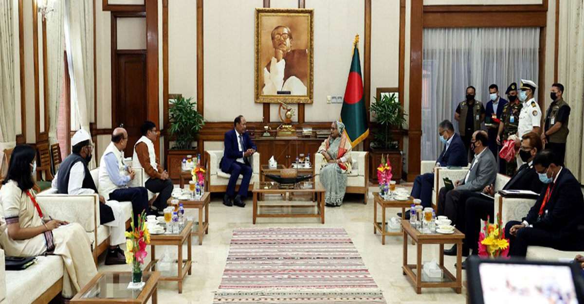 ভারত থেকে জ্বালানি তেল আমদানি শুরু আগামী বছর