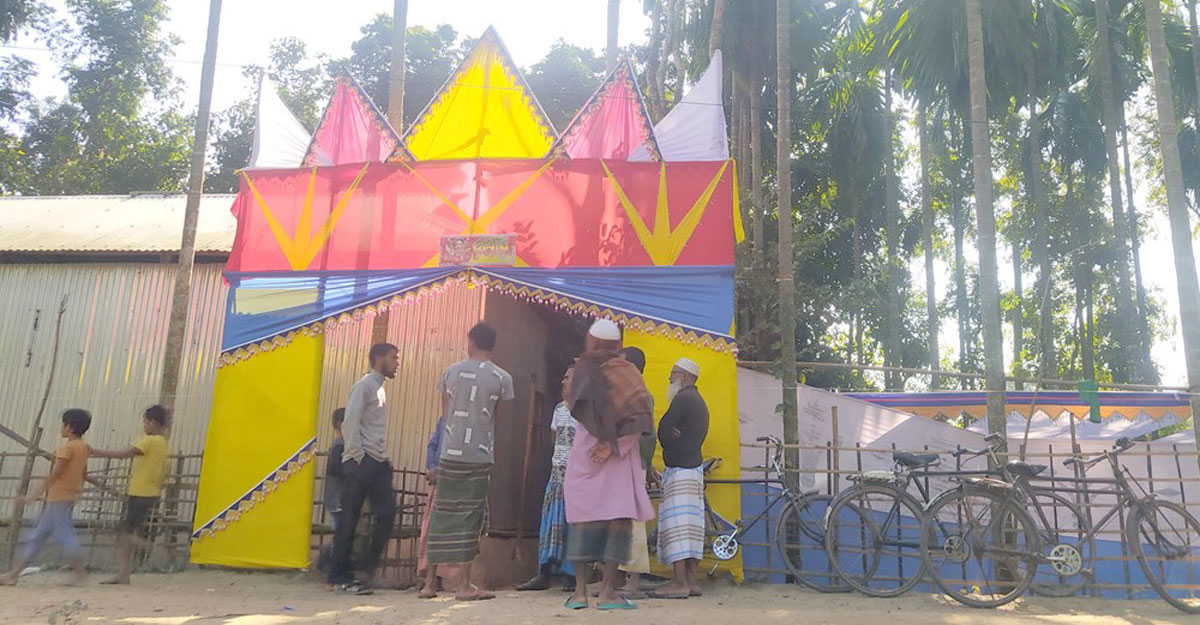 গহনা নিয়ে বিয়ে বাড়িতে সংঘর্ষ, বরসহ আটক ১১