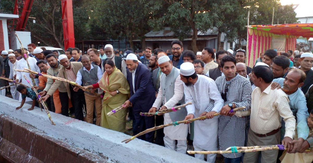 নাটোর চিনিকলের আখ মাড়াই শুরু