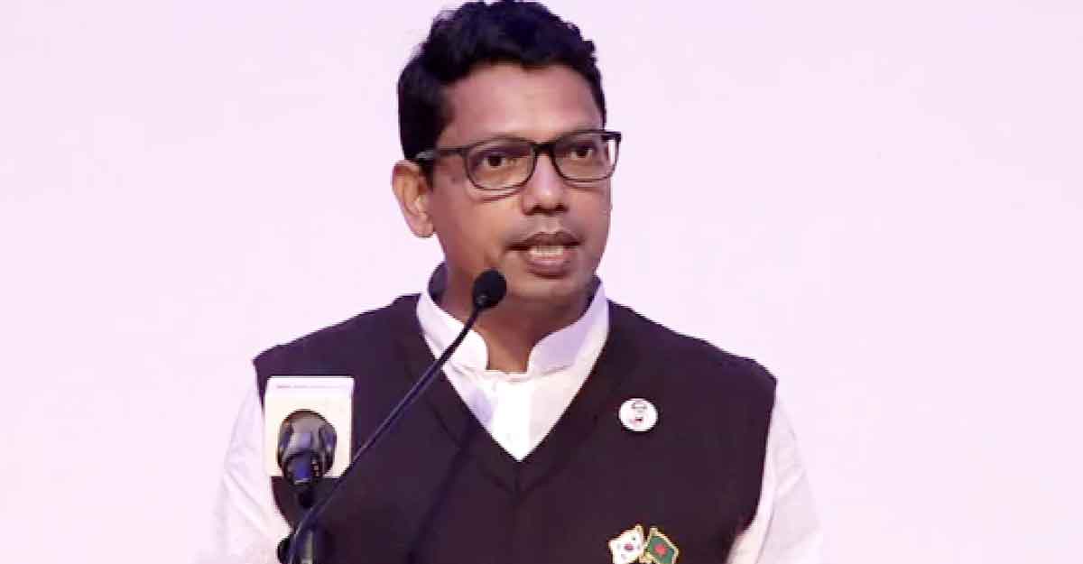 বাংলাদেশ গ্লোবাল ইন্ডাস্ট্রিতে সেবা দিতে প্রস্তুত: পলক