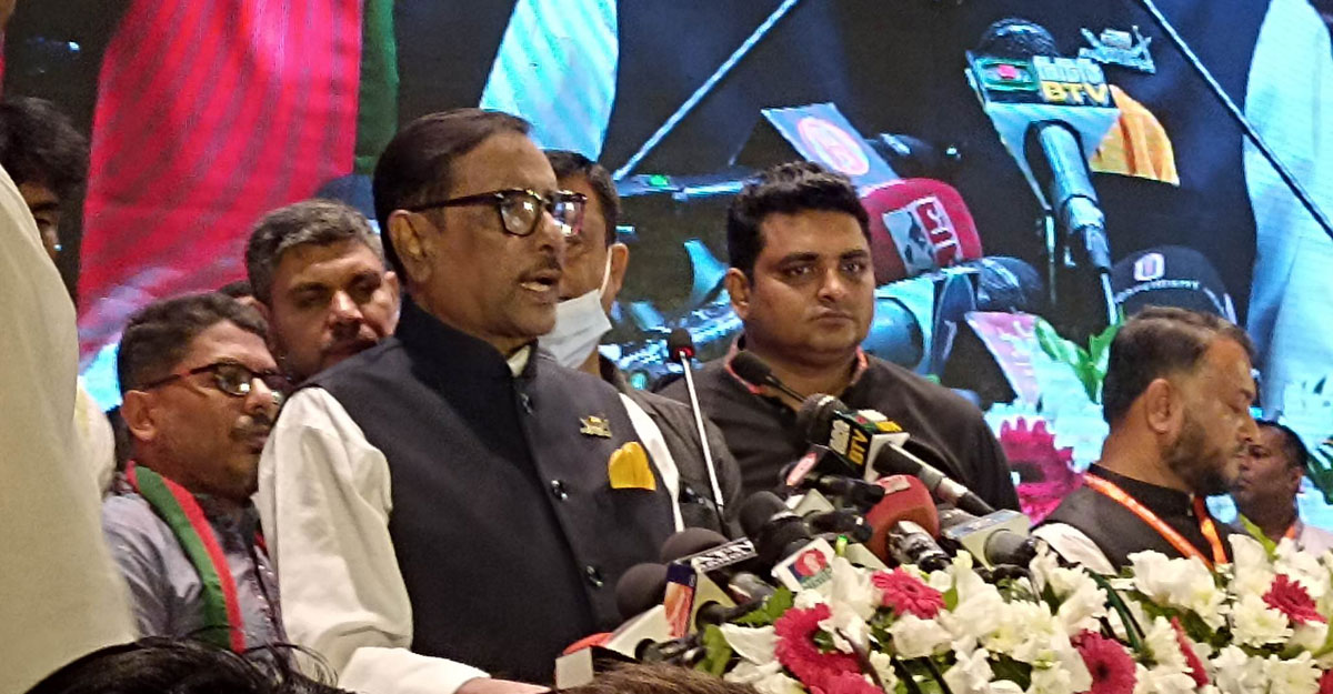 বিএনপি নেতাদের এখন ভিন্ন সুর কেন, প্রশ্ন কাদেরের