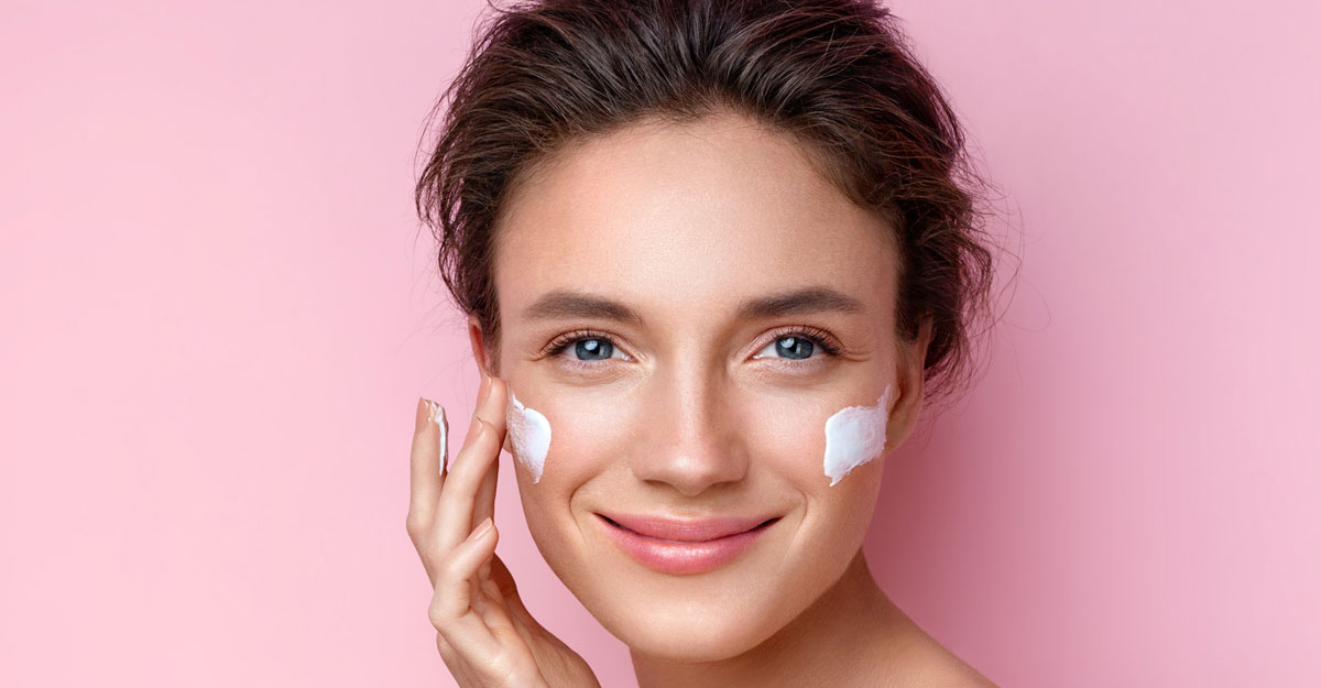 ময়েশ্চারাইজার: কখন, কেন ব্যবহার করবেন