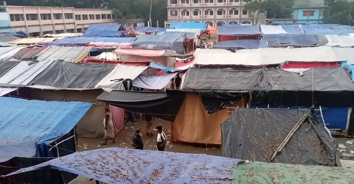 অবশেষে পুরো দুবলিয়া মেলা গুড়িয়ে দিল প্রশাসন! লাপাত্তা মেলা কমিটি