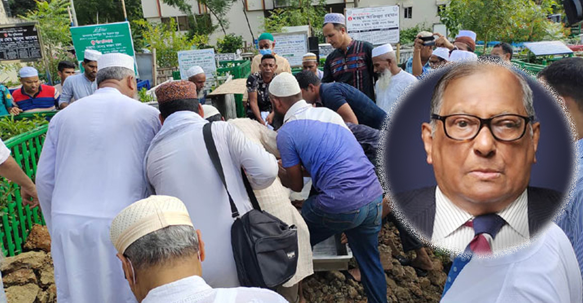 চিরঘুমে শায়িত হলেন আকবর আলি খান