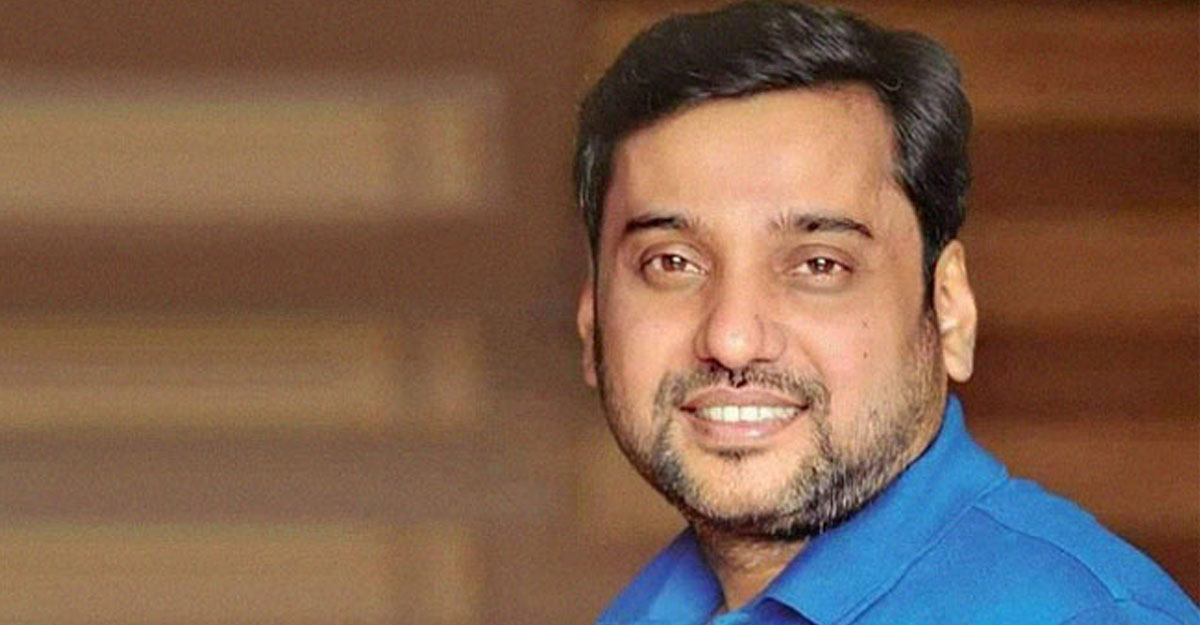 গুরুতর অসুস্থ হয়ে হাসপাতালে ভর্তি সম্রাট