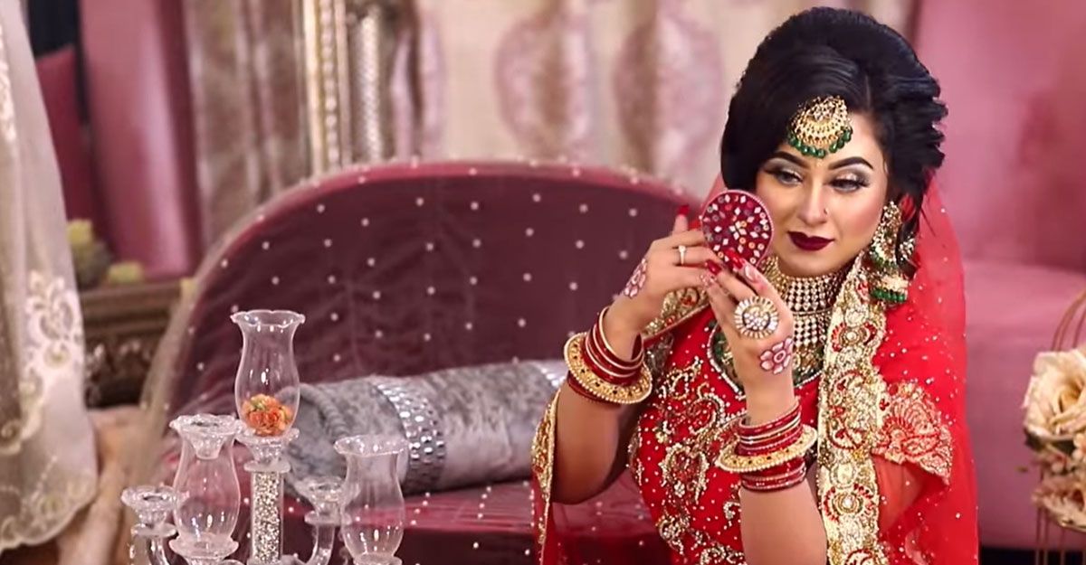 বেবি বাম্পের পর বিয়ের সাজে বুবলী