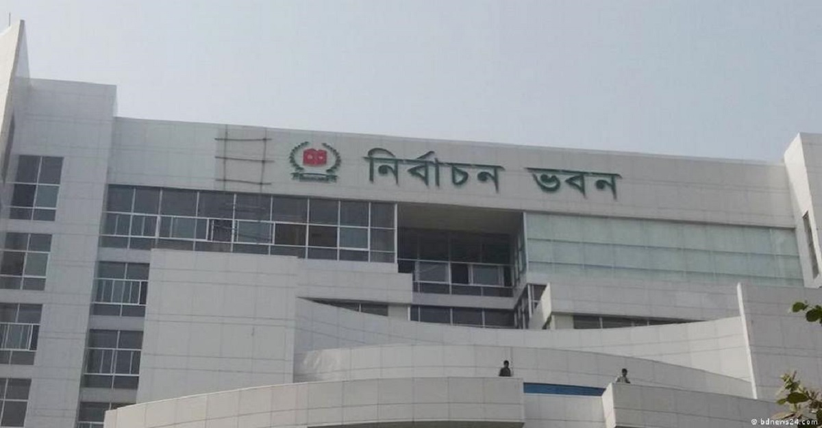 ইভিএম নিয়ে দোটানার মধ্যেই নির্বাচনী রোডম্যাপ নিয়ে আসছে ইসি