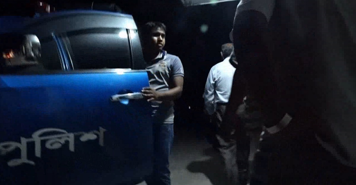 এসএসসির প্রশ্নফাঁস: মধ্যরাতে কুড়িগ্রামে কেন্দ্র সচিবসহ আটক ৩