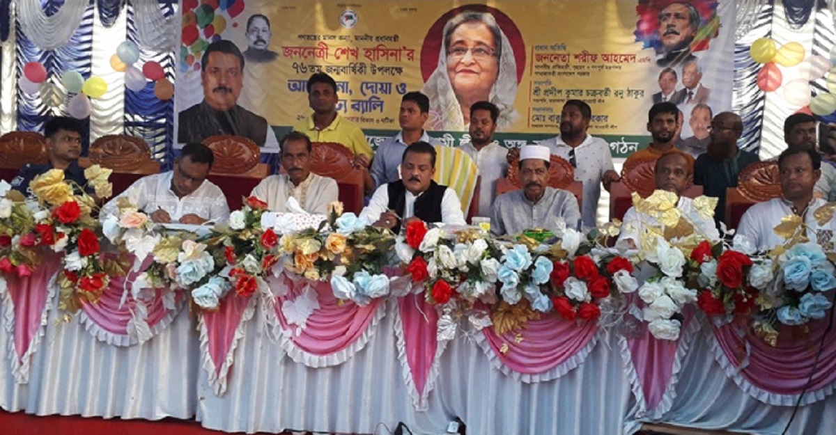 ‘উন্নত-সমৃদ্ধ বাংলাদেশ গড়তে শেখ হাসিনা দিনরাত পরিশ্রম করছেন’