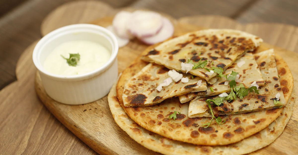 পারফেক্ট ‘আলু পরোটা’ বানাতে কাজে লাগান এসব টিপস