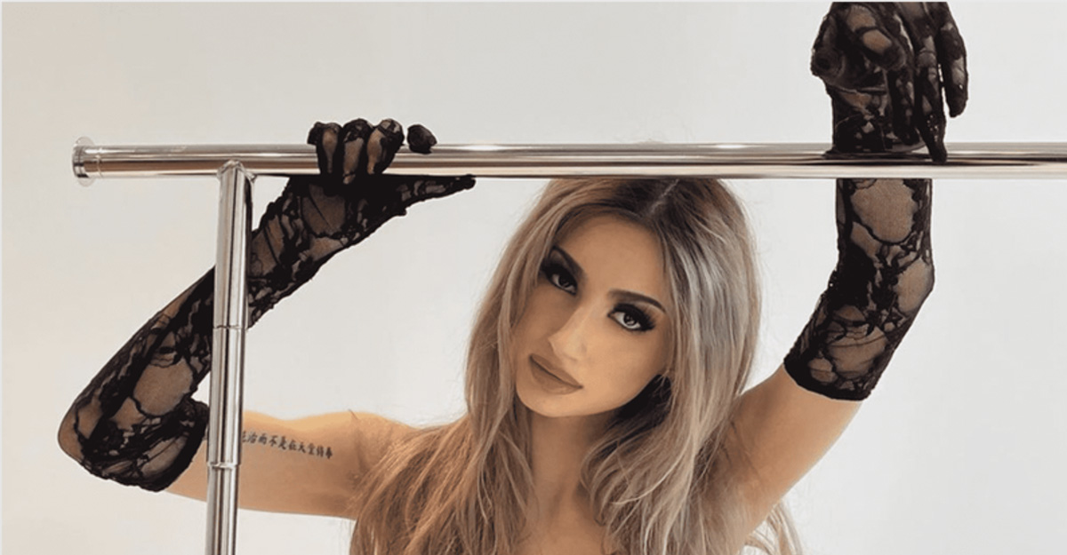 টিকটক করতে গিয়ে মারা গেলেন তানিয়া