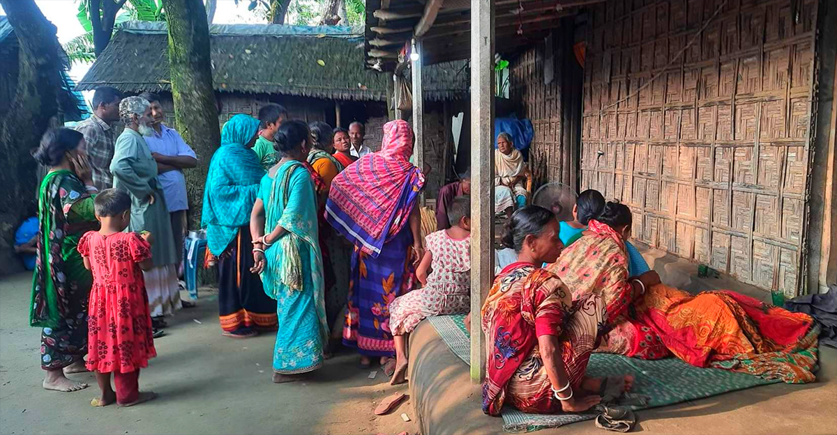 ‘ছেলের কাপড় কেনার টাকা দিয়ে লাশ সৎকার করতে হবে’