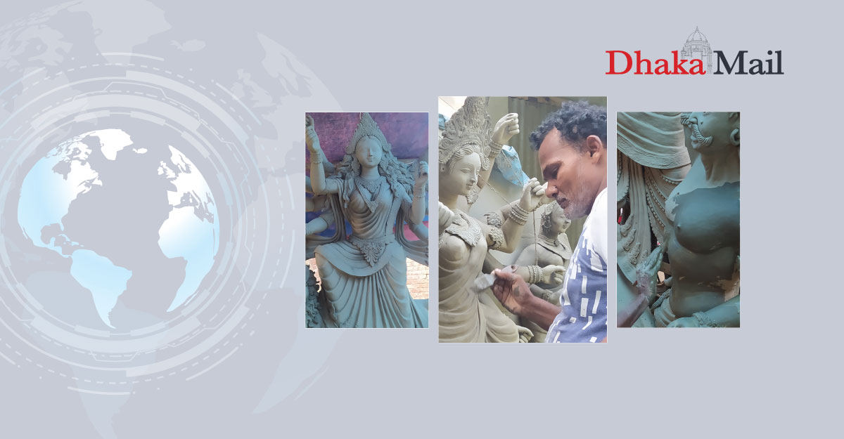 প্রতিমা তৈরিতে ব্যস্ত শেরপুরের মৃৎশিল্পীরা