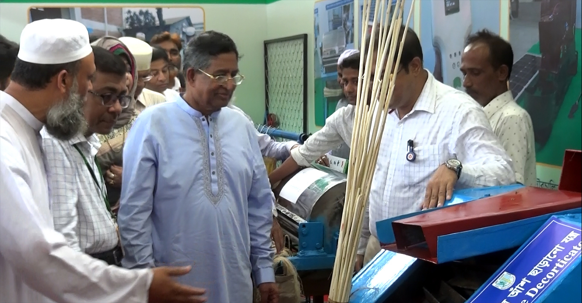 বিদেশ থেকে আর ডিম আমদানি নয়: কৃষিমন্ত্রী