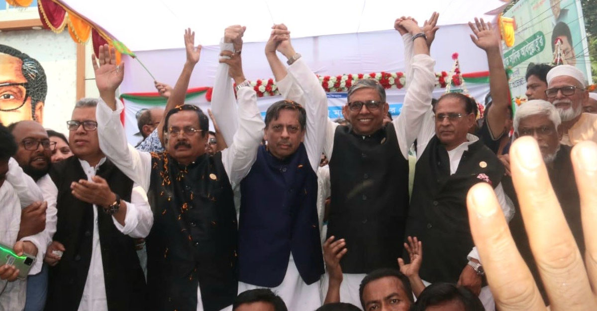 আমাদের অঙ্গীকার নতুন বরিশাল গড়ার: খোকন সেরনিয়াবাত