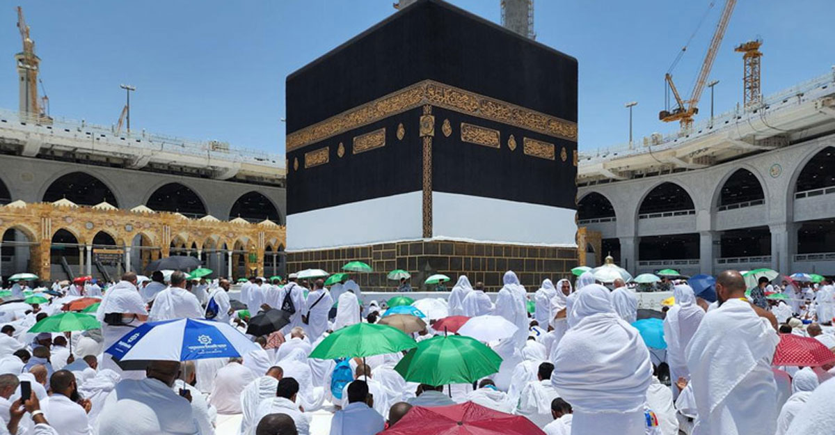 বিশেষ সুযোগেও আশানুরূপ সাড়া মেলেনি হজ নিবন্ধনে