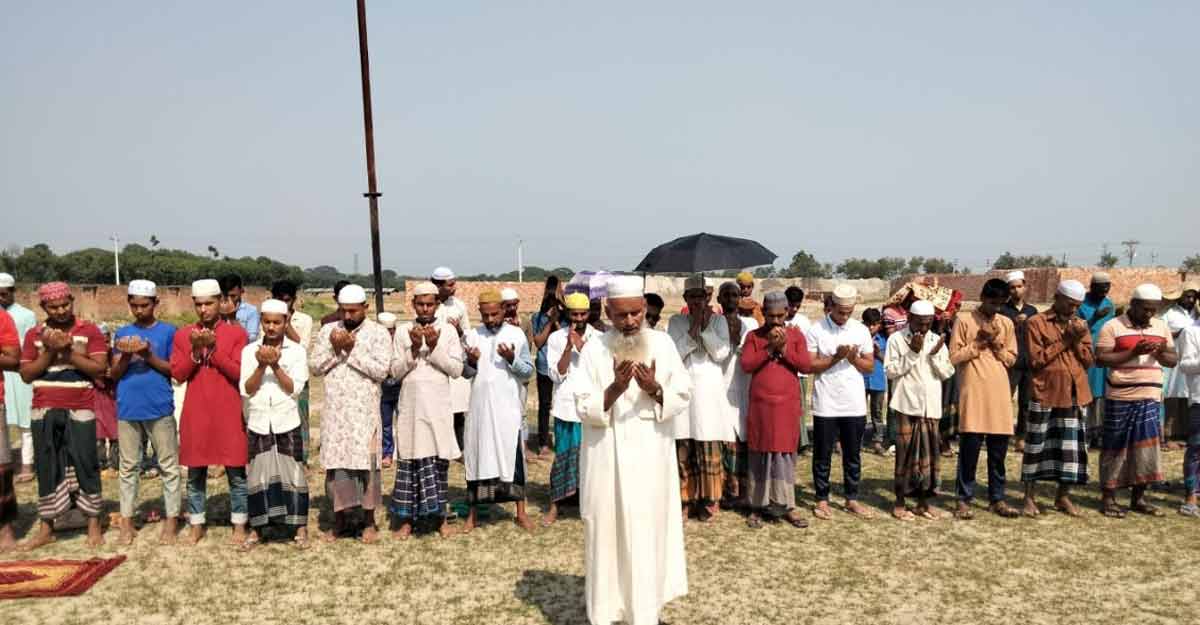 বৃষ্টির জন্য বিশেষ নামাজ ‘সালাতুল ইস্তেখারা’ আদায়