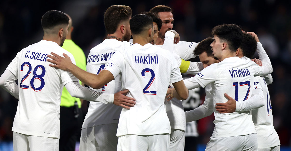 এমবাপের জোড়া গোলে টানা তৃতীয় শিরোপা জয়ের দ্বারপ্রান্তে পিএসজি