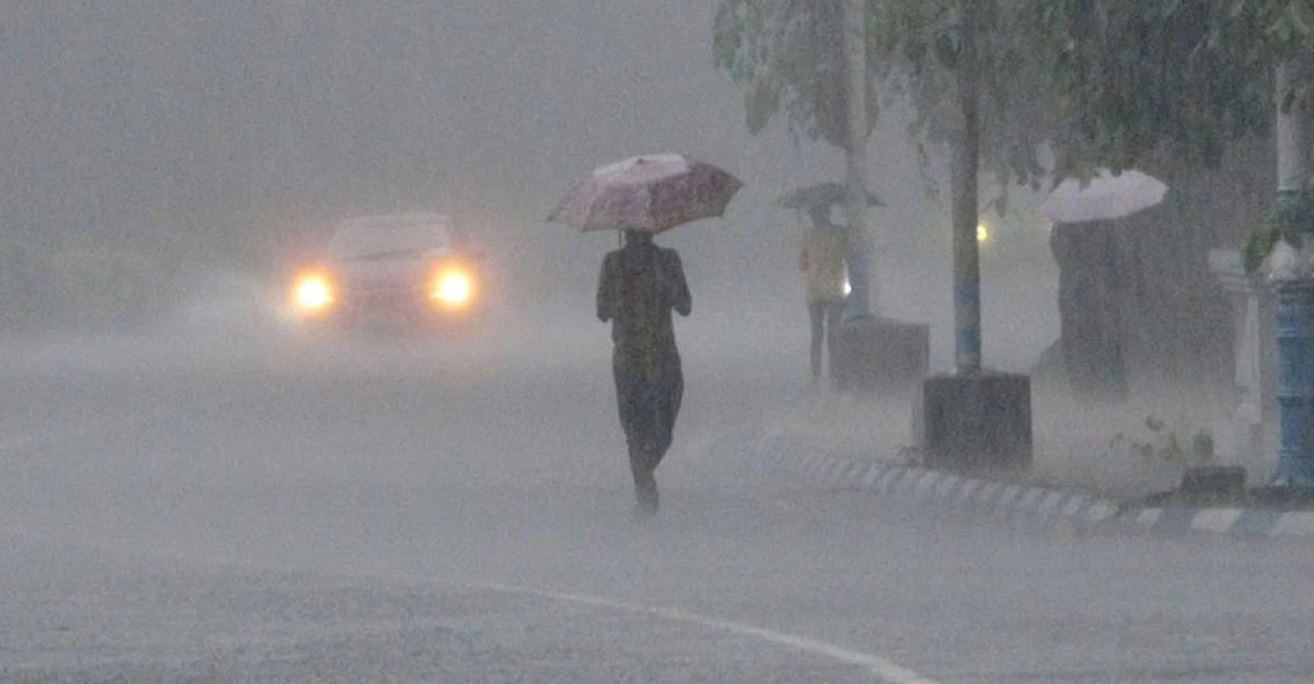 দেশের বিভিন্ন অঞ্চলে রাতভর বৃষ্টি