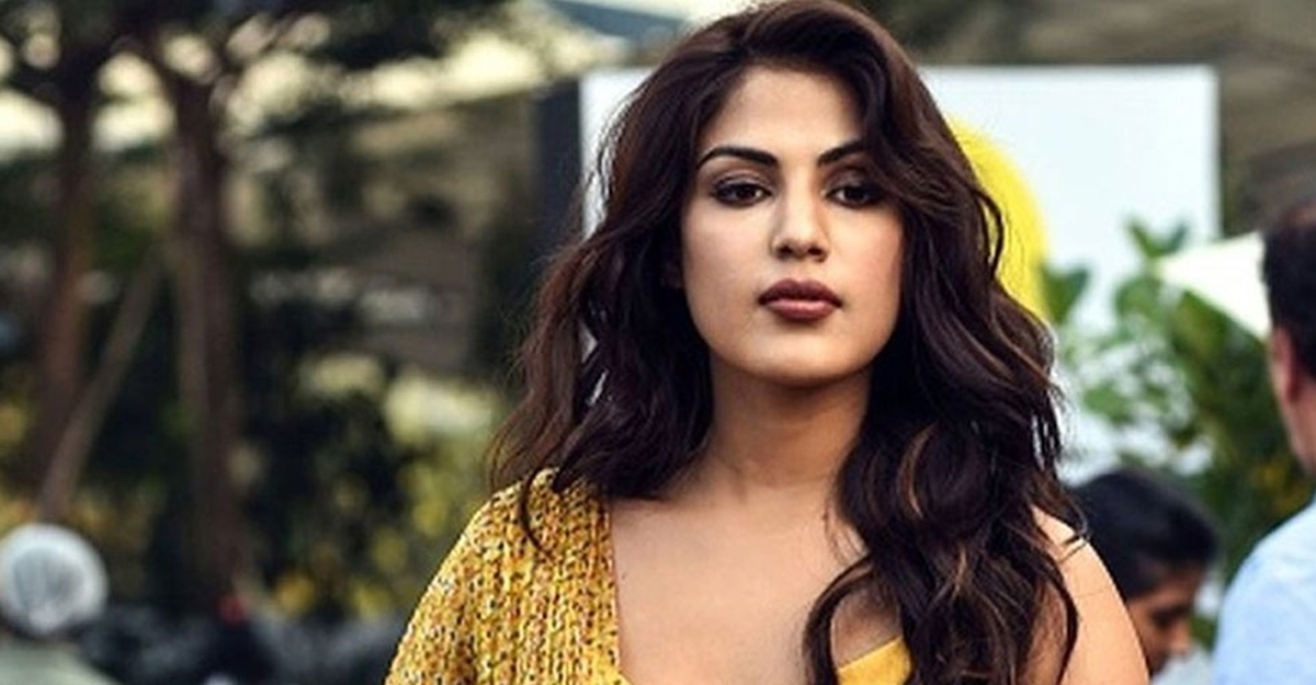 এবার ভয় পাবেন আপনারা, বললেন রিয়া চক্রবর্তী