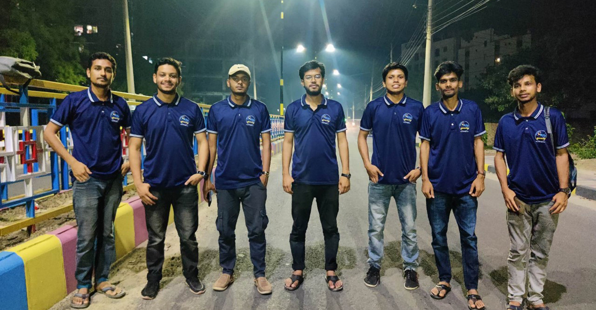 সাতশ টাকার পুঁজিতে রাবির ৭ শিক্ষার্থীর ‘সাধের বাজার’