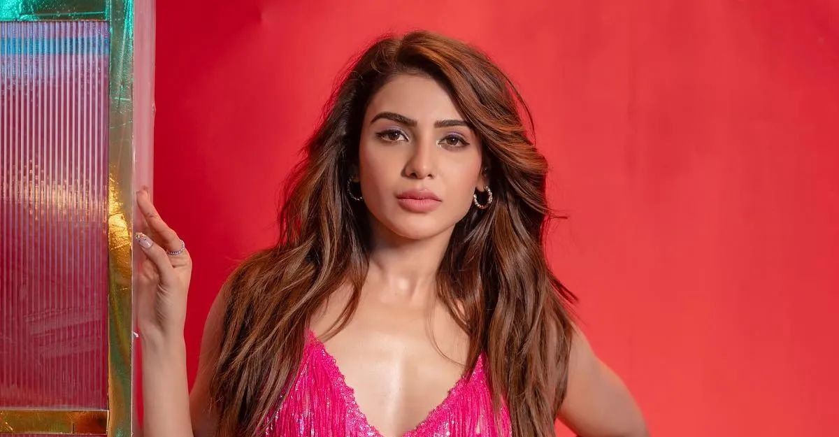 সামান্থার ক্যারিয়ার শেষ বলে ধারণা পরিচালকের