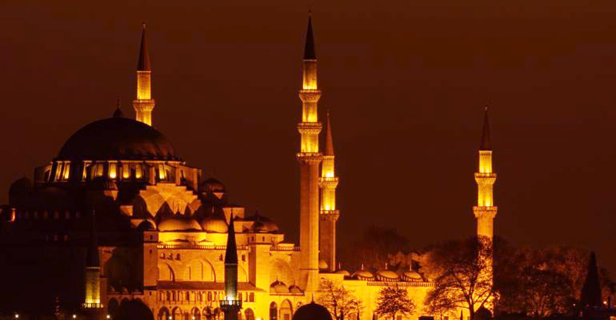 আজকের রাতটি বিজোড়, শবে কদর হওয়ার সম্ভাবনা