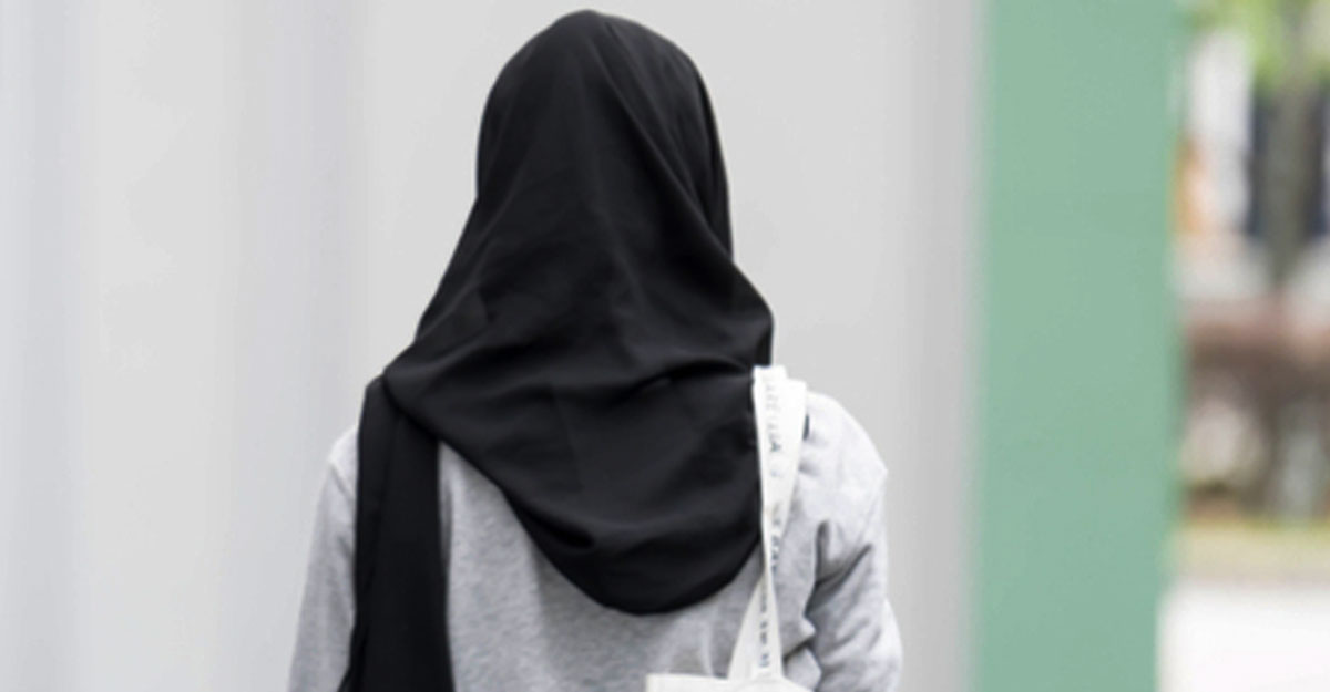 জেনায় লিপ্ত হওয়া নারীকে বিয়ে করা যাবে কি?