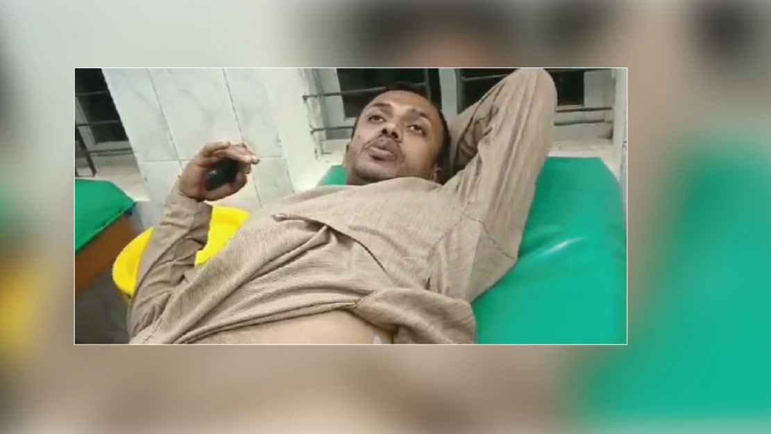 ঝালকাঠিতে ছাত্রদলের আহ্বায়ককে পেটালেন সদস্য সচিব