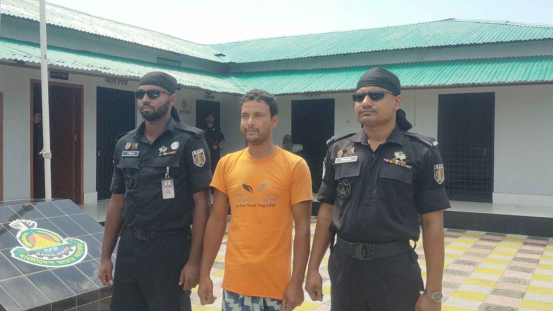 চাঁপাইনবাবগঞ্জে চার বছরের শিশু ধর্ষণ, গ্রেফতার ১