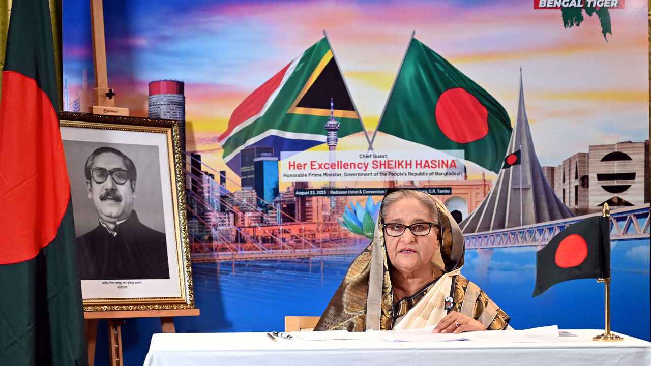 দেশকে ট্রিলিয়ন ডলারের অর্থনীতিতে পরিণত করার স্বপ্ন প্রধানমন্ত্রীর