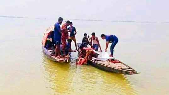 হাওরে নৌকা ডুবি: তিনদিন পর ভেসে উঠল ১ জনের মরদেহ