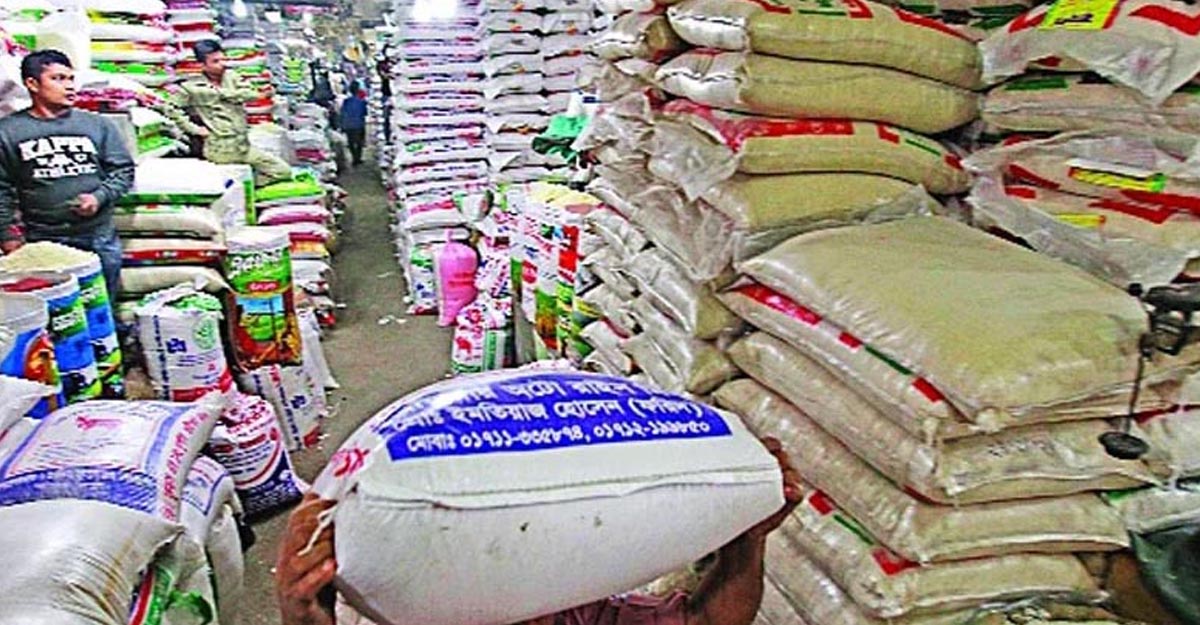 প্লাস্টিকের ব্যবহারে চট্টগ্রাম ছাড়খার!