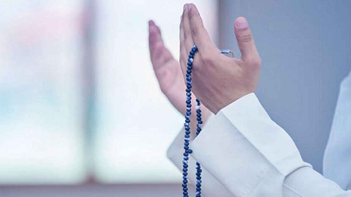 যে নিয়মে দোয়া করলে আল্লাহ কবুল করেন