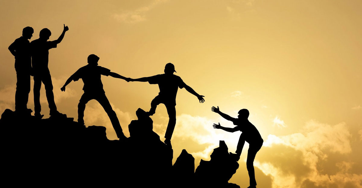 বন্ধুকে নিয়ে সেরা কিছু স্ট্যাটাস