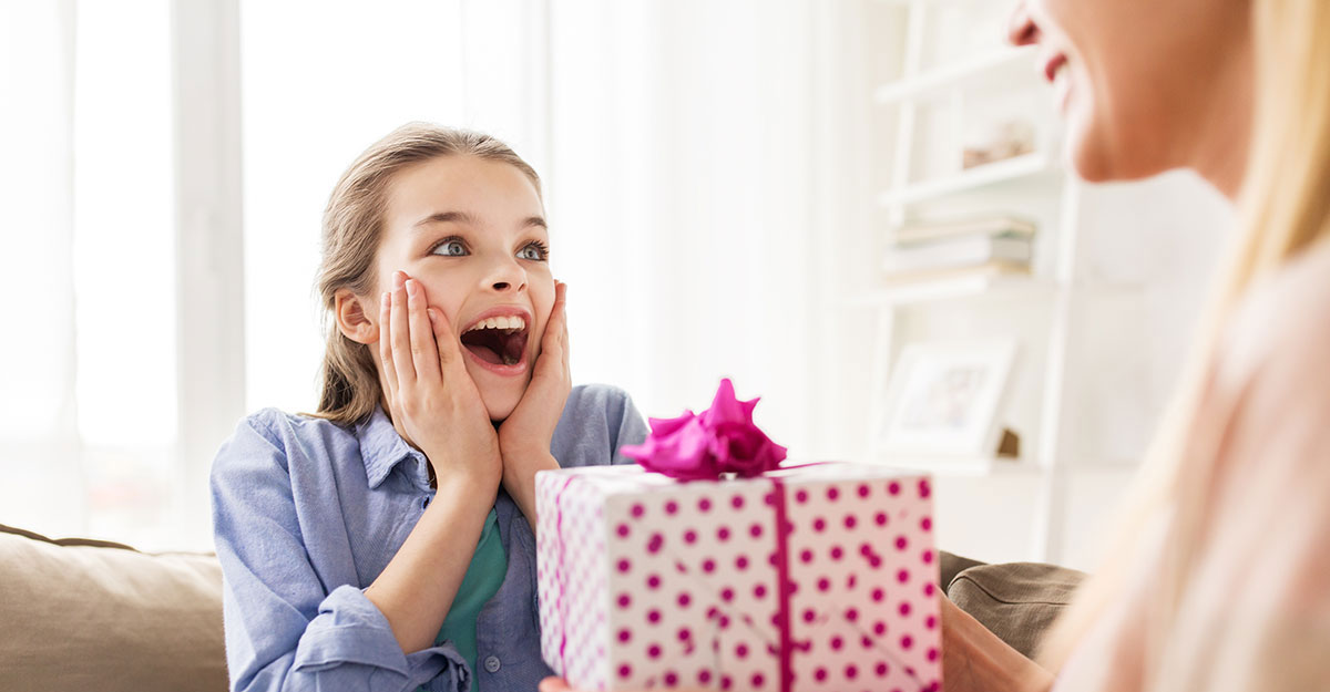 বন্ধুকে কী উপহার দেওয়া যায়?