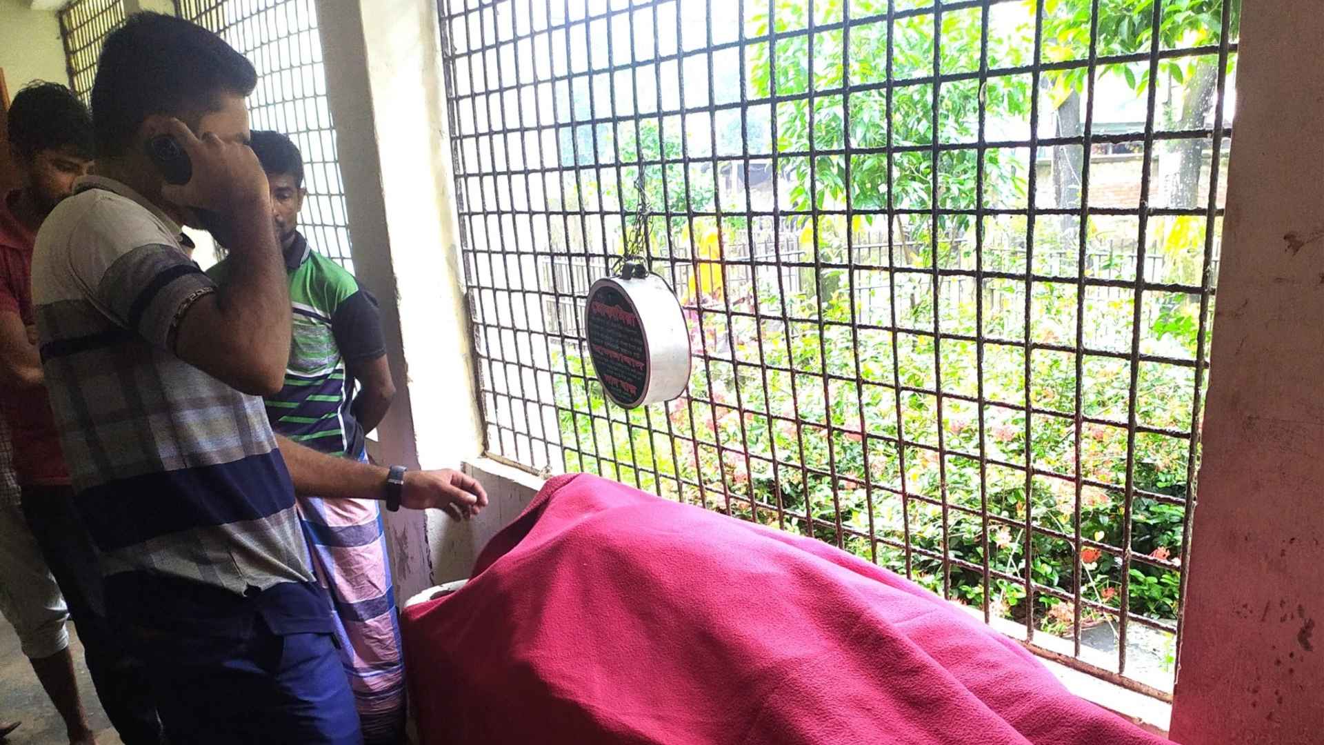 গরুর খামার থেকে রাখালের মরদেহ উদ্ধার