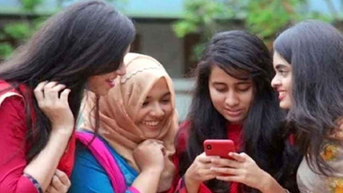 এসএসসির খাতা পুনর্নিরীক্ষণের ফল সোমবার