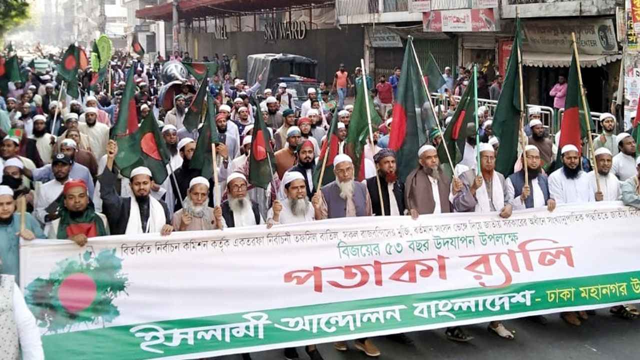 ‘পাকিস্তান আমলেও মানুষ ভোট দিতে পারত, এখন পারছে না’