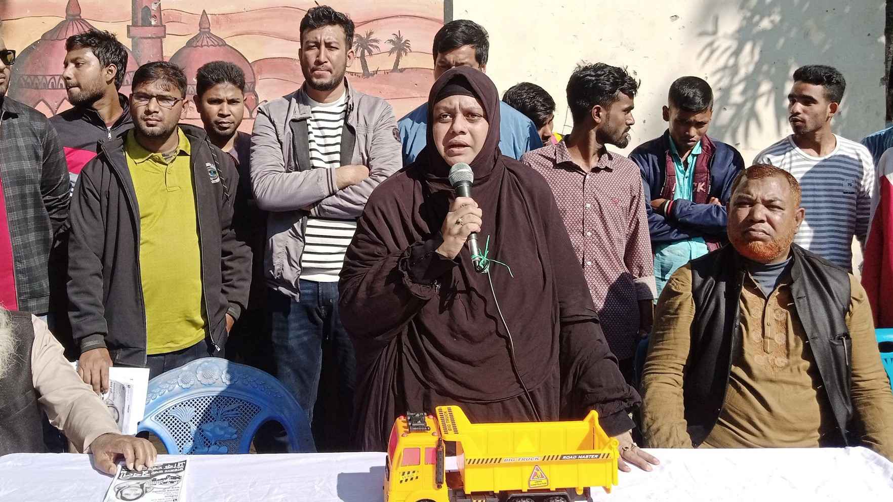 প্রয়াত ডেপুটি স্পিকারের অসমাপ্ত কাজ সম্পন্ন কারতে চান তার মেয়ে