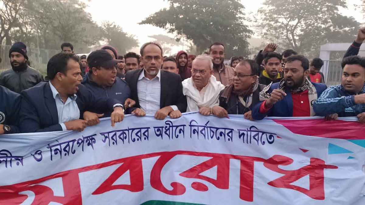 ঝটিকা মিছিল নিয়ে রিজভী এবার কুমিল্লায়