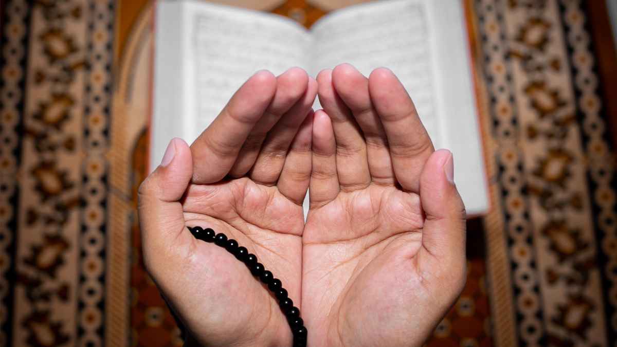 আল্লাহর নেয়ামতের শুকরিয়া আদায়ের দোয়া